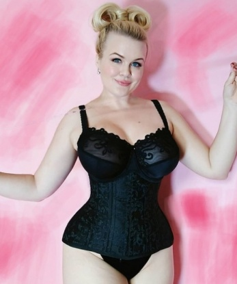 Анкета проститутки Машка - Фото, г. Русский Юрмаш, 19 лет, №15244